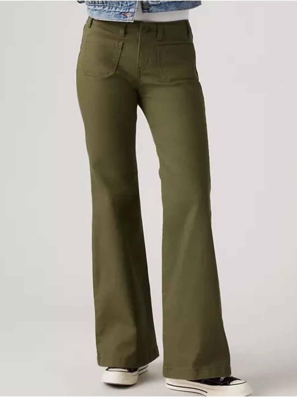Levi’s Superlow Flare Jeans in Olive Green - Women - 30